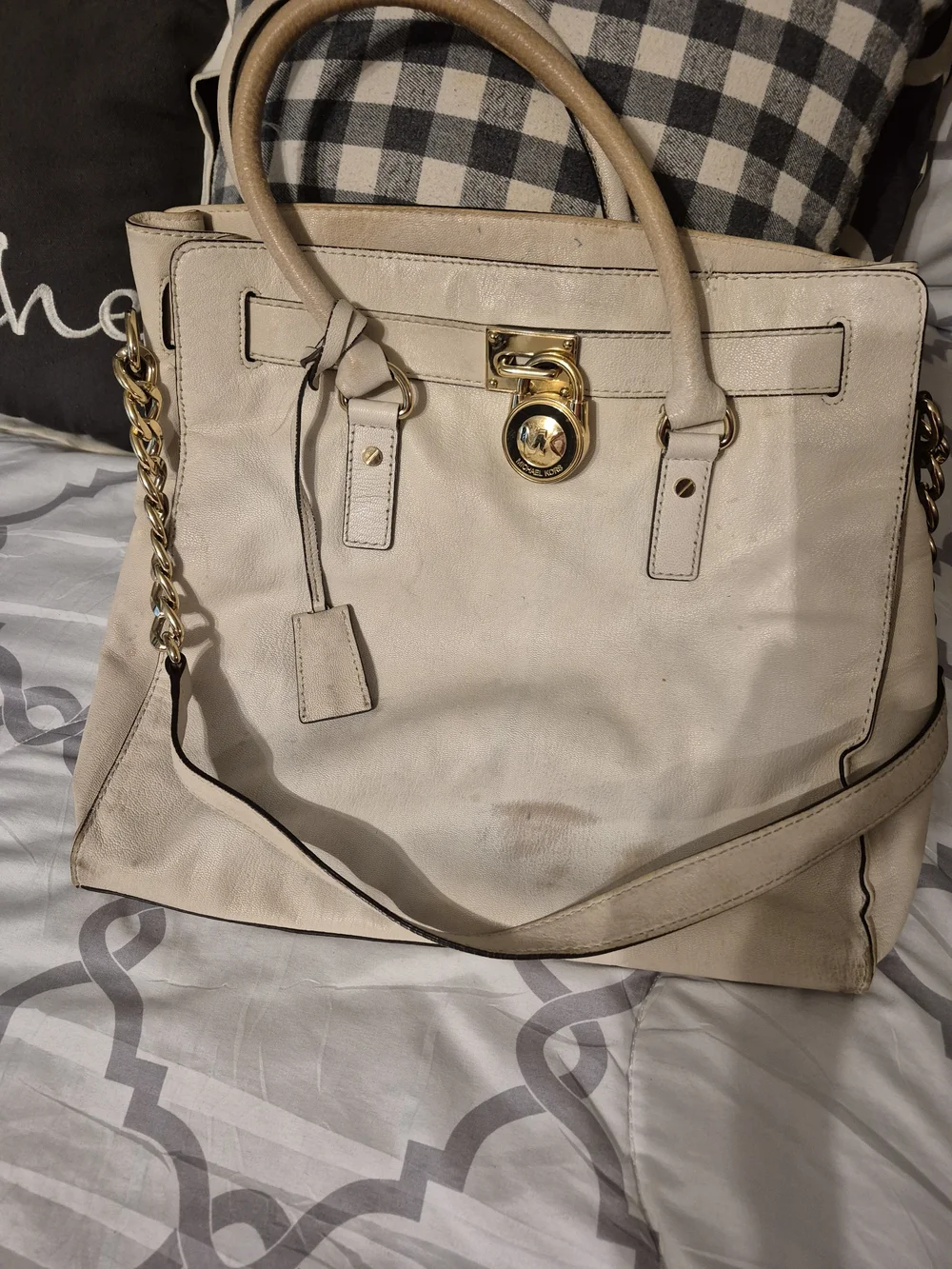 Michael Kors Leather Tote Handbag in Cream with Gold Hardware